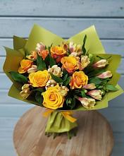 Букет цветов из:  Альстромерии и Розы в Атяшево