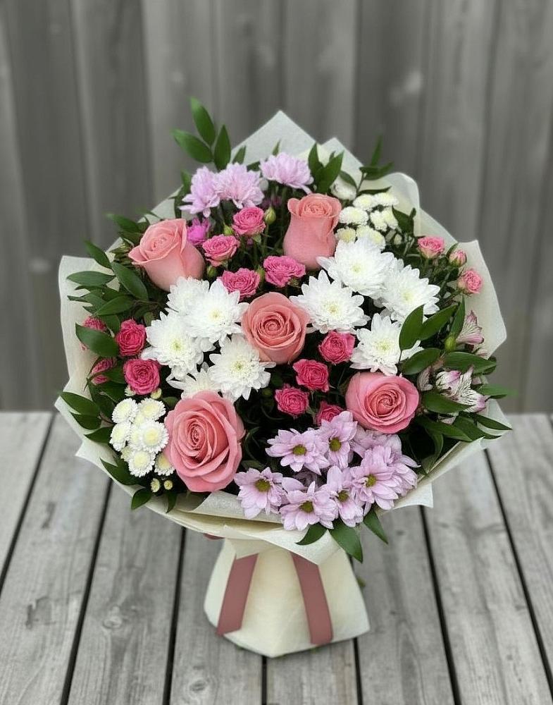 Букет цветов из: Альстромерии, Гвоздики, Розы и Хризантемы в Атяшево
