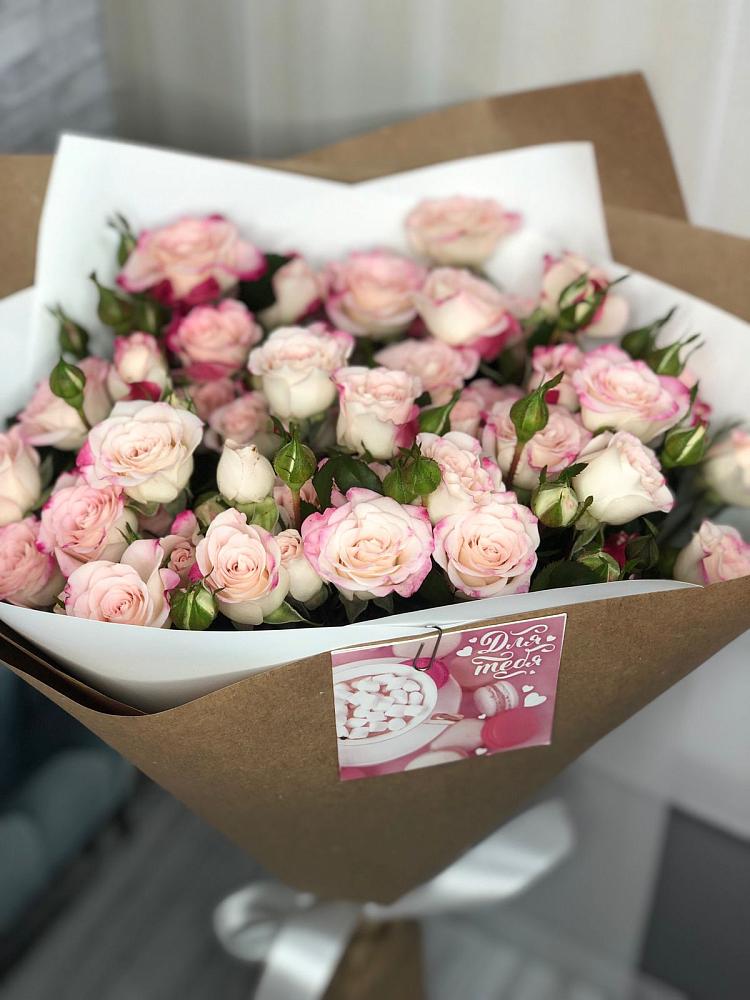 Букет цветов из: Розы в Атяшево