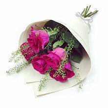 Букет цветов из:  Розы в Атяшево