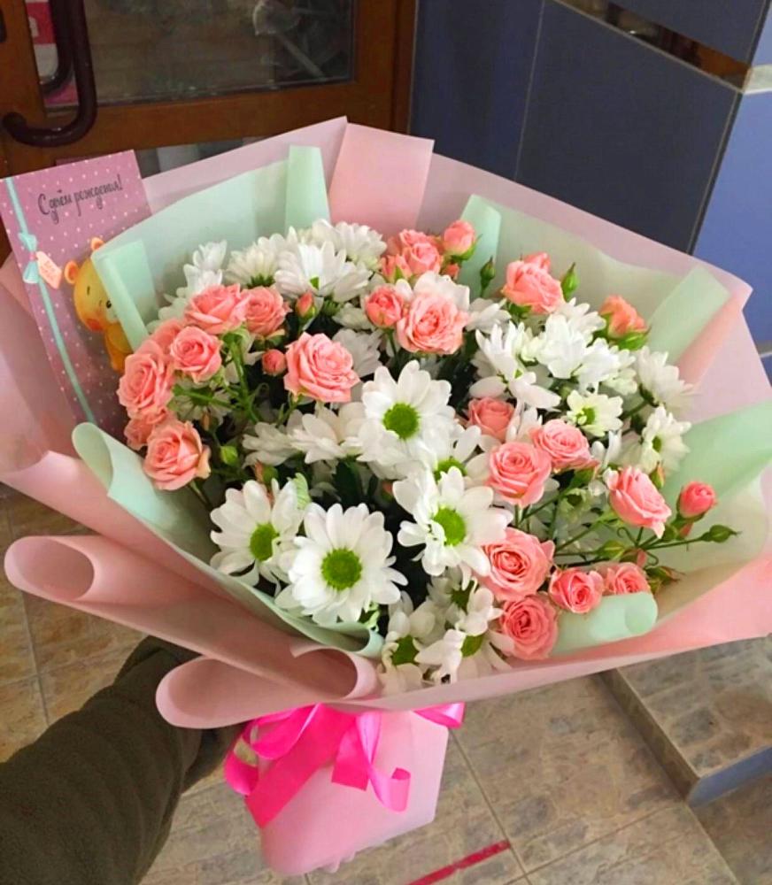 Букет цветов из: Розы и Хризантемы в Атяшево