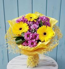 Букет цветов из:  Хризантемы и Герберы #REPLACE_PRED# Атяшево
