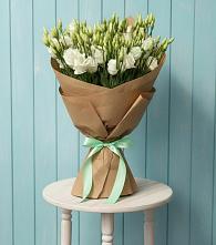 Букет цветов из:  Лизиантусы в Атяшево