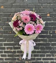 Букет цветов из:  Герберы и Хризантемы в Атяшево