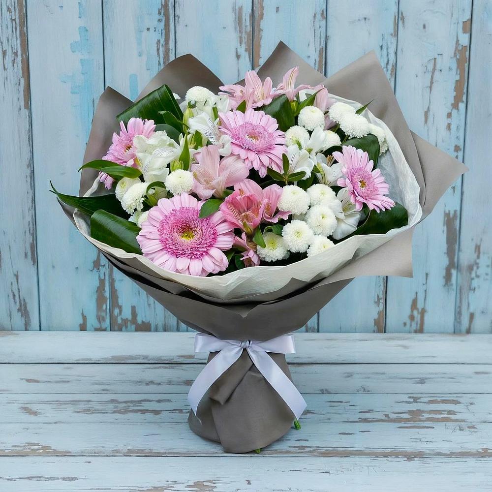 Букет цветов из: Герберы, Альстромерии и Хризантемы в Атяшево