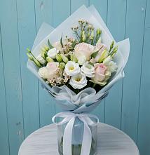 Букет цветов из:  Розы и Лизиантусы #REPLACE_PRED# Атяшево