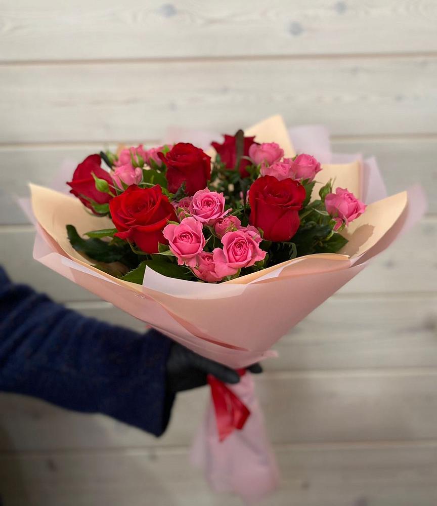 Букет цветов из: Розы в Атяшево
