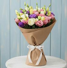 Букет цветов из:  Лизиантусы в Атяшево